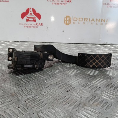 Pedala acceleratie Audi A6 Avant 4B5 C5 Break 2.5 TDI 2004 8d1723523g foto