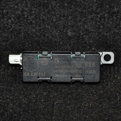 Amplificator de antena VW PASSAT CC 357 2010 OEM: 3C8035552 | 2062040 foto