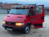 Parasolar Parbriz Iveco Daily 2001-2006 cu LED, Negru Lucios, Tuning Auto Exterior