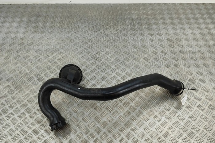 Furtun intercooler AUDI A6 C8 Avant 4A5 2024 OEM: 4K0145673AL,06K906051E 31293497