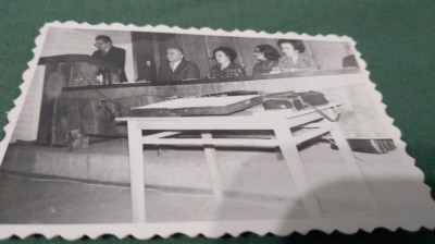 FOTO TIP 9/6 SEDINTA PARTID IN COMUNISM foto
