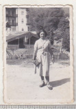Bnk foto - Caciulata - anii `60, Alb-Negru, Romania de la 1950, Cladiri