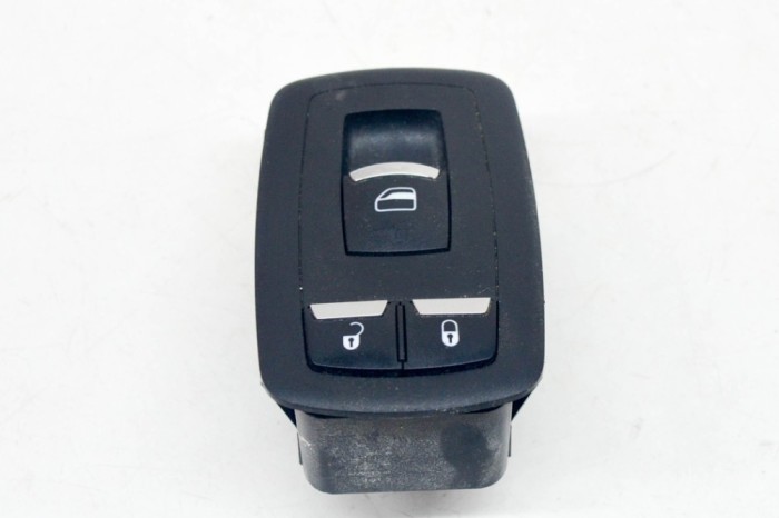Buton geam ușă st&acirc;nga spate MASERATI GHIBLI M157 2015 OEM: 10095653,670013822,5PG15DX9AB 12157149
