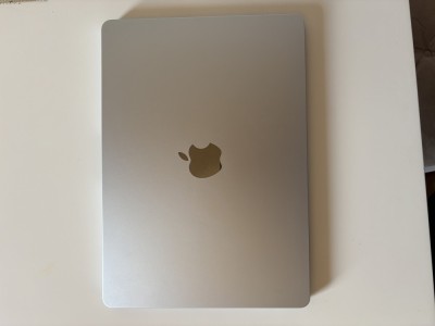 Macbook Air 2025 foto