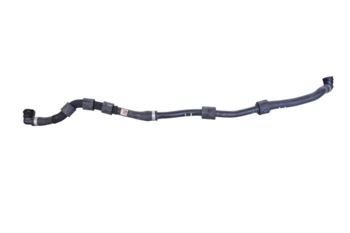 Furtun de lichid de răcire BMW 2 Cabrio F23 2016 OEM: 2437065,14837810 25032379