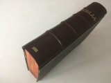BIBLIA SAU SFANTA SCRIPTURA CU TRIMETERI 1938 TRADUCERE DUMITRU CORNILESCU. FORMAT NORMAL 20,5 X 15 CM. CU 4 HARTI COLOR