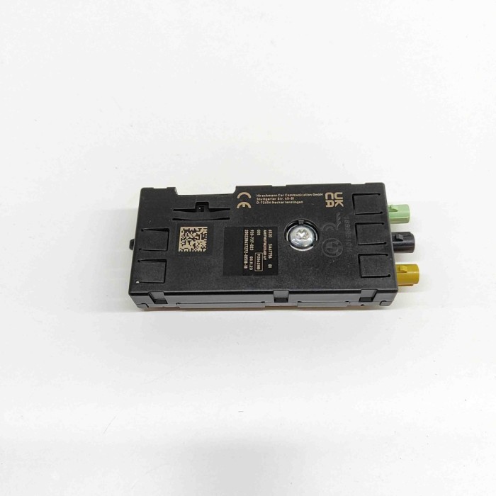 Amplificator de antena BMW 3 G20, G28 2024 OEM: 5A67756