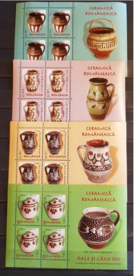 ROM&amp;Acirc;NIA CERAMICA ROMANEASCA OALE SI CANI III 4 MINI COLI MNH foto