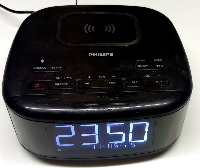 Radio Philips TAR7705/10 - bluetooth, wireless charger, USB, DAB, radio FM/AM, 2 difuzoare