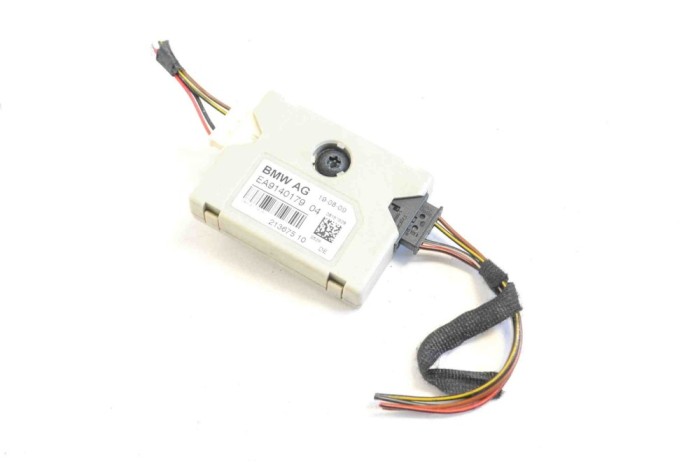 Amplificator de antena BMW 7 F01, F02 2009 OEM: 9140179