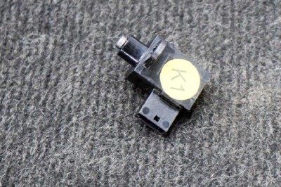 Senzor de temperatură TESLA MODEL 3 2018 OEM: 1045664-04-E | 11375166 foto