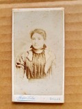 H410-I-CDV Foto Cabinet anii 1900- Gyulan- Locuitoare din Gyula Ungaria Mayer Bella carton gros: 8/4,3 cm.