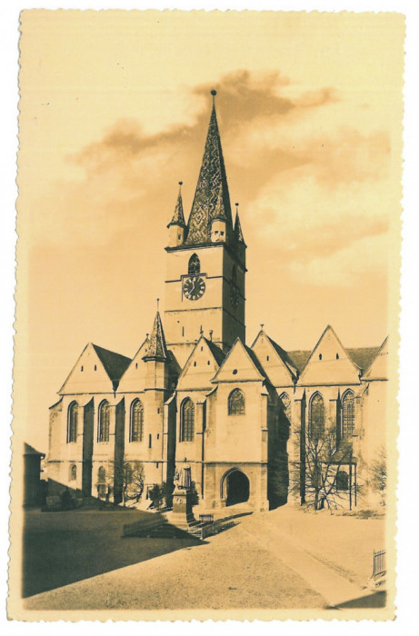 100 - SIBIU, Evanghelical Church, Romania - old postcard, real Photo - unused