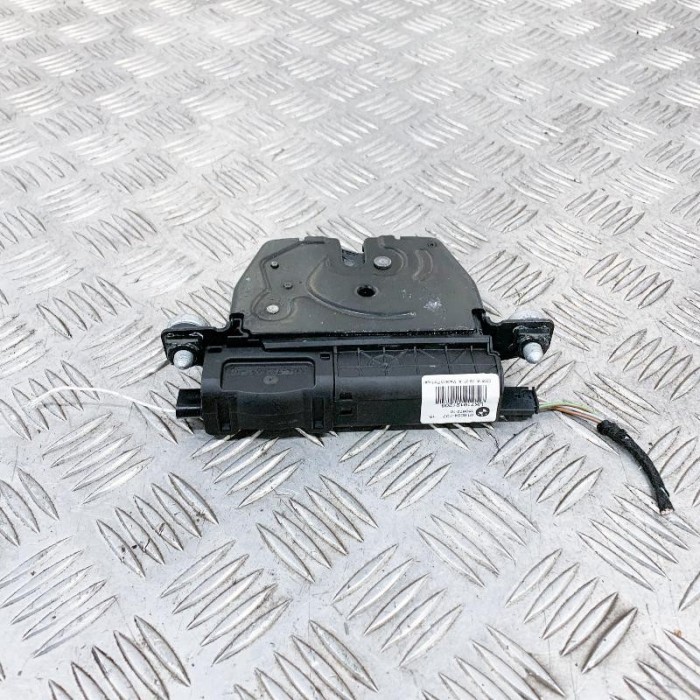 &Icirc;ncuietoare haion BMW 3 F30, F80 2016 OEM: 918064,9121206,7224692 10661819