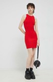 Tommy Jeans rochie culoarea rosu, mini, mulată