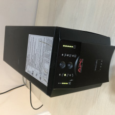 APC Smart-UPS 1000VA USB Serial Port 230V AVR Unda Sinusoida Pura