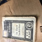 B. Interbelica Biblioteca Minerva , In tara Fachirilor