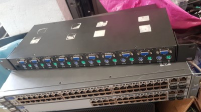 Switch KVM800 10 x VGA 20 x PS/2 foto