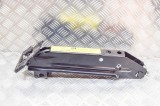 Cric AUDI Q5 8R 2011 OEM: 8R0011031C 11582778
