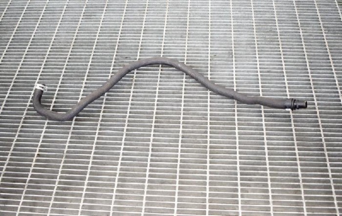 Furtun TESLA MODEL X 2017 OEM: 1046136-00-I | 3228081
