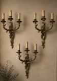 Set de 3 aplice deosebite dimensiuni mari din bronz masiv in stilul Rococo cu 3 brațe ,piese cu o lucrătură de o foarte mare finete