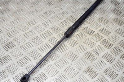 Amortizor capota dreapta față VW TOUAREG 7LA, 7L6, 7L7 2004 OEM: 7L6823359B 14270989 foto