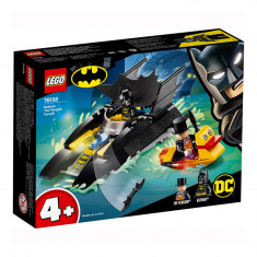 LEGO DC Super Heroes Urmarirea Pinguinului (76158) foto