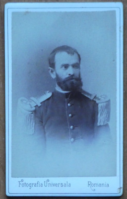 Foto pe carton ; Ofiter roman in tinuta de gala , 1894 , cu autograf foto
