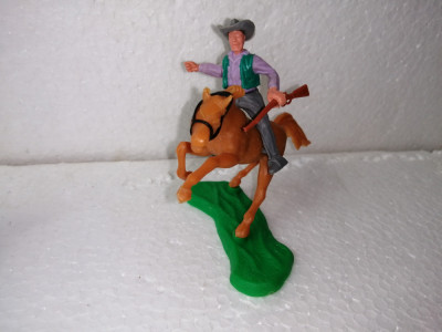 bnk jc Figurina de plastic - Timpo - cowboy calare foto