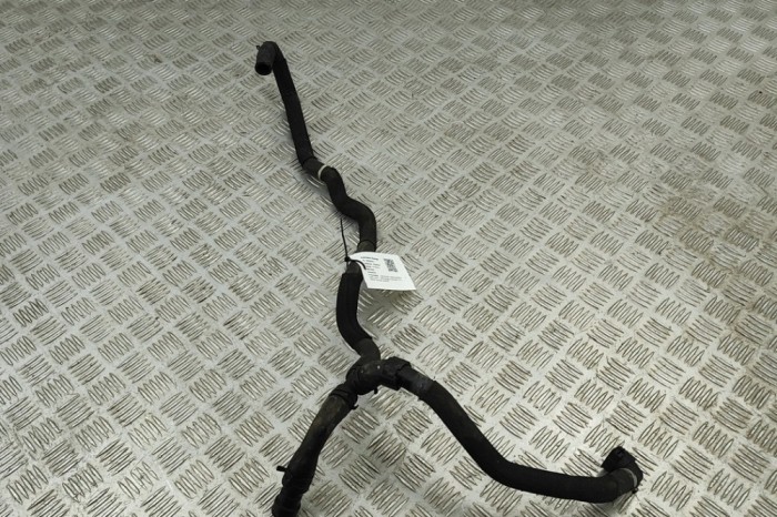Furtun de lichid de răcire LAND ROVER RANGE ROVER IV L405 2019 OEM: KPLA-8063-BB 28201917