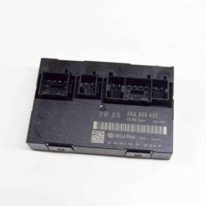 Modul de confort VW PASSAT Variant B7 365 2010 OEM: 3AA959433,5DK009064 17238709