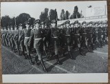 Scena de la defilarea din 23 august 1984// fotografie