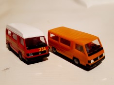 Lot 2 buc. Mercedes Benz MB 100, 1/87 foto