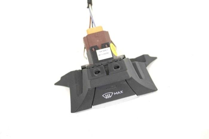 Comutator AUDI TT FV3 2014 OEM: 8S2927118A 10689822