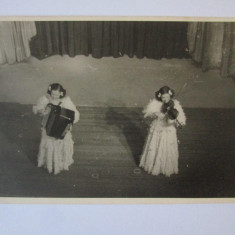 Carte postala foto mini ceardaș/csardas,cântărețe liliputane din anii 30
