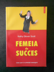 KATHY GLOVER SCOTT - FEMEIA DE SUCCES foto