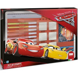 Set creativ de stampile si carioci Cars 3