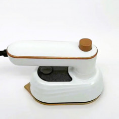 Mini fier de calcat portabil, MQ-8412241, cu aburi, calcat uscat/umed, talpa ceramica, si utilizare verticala, Alb