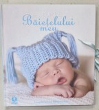 ALBUMUL BAIETELULUI MEU , fotografii de ELLE MENDENHALL , 2012