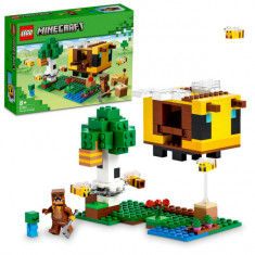 LEGO Minecraft - The Bee Cottage (21241) | LEGO