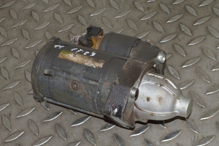 Electromotor INFINITI M30 2012 OEM: 233001by0a 13745592