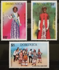 BC93, Dominica 1973, 3 timbre Ziua Nationala foto