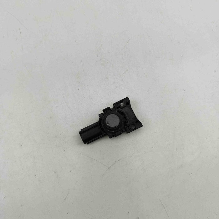 Senzor de parcare spate MAZDA CX-5 KF 2022 OEM: GMK6-67C1 | 31151858