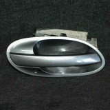 M&acirc;ner exterior ușă dreapta spate BMW 7 E65, E66, E67 2004 OEM: 7025982 2008025