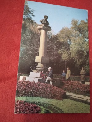 CARTE POSTALA -KISINAU-MONUMENTUL LUI A.S.PUSHKIN NECIRCULATA foto