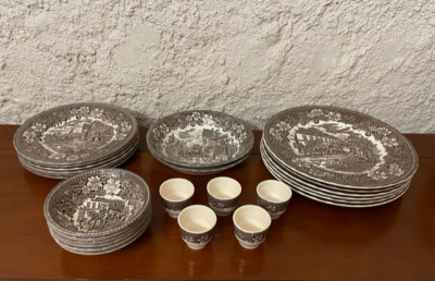 SET DE 25 DE PIESE DIN PORTELAN ENGLEZESC ROYAL TUDOR WARE- COACHING TAVERNS foto