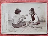 Fotografie tip CDV, doi baieti, inceput de secol XX