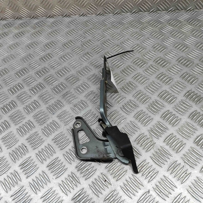 Balama capota dreapta față AUDI Q7 4L 2007 OEM: 4L0823302 29770573