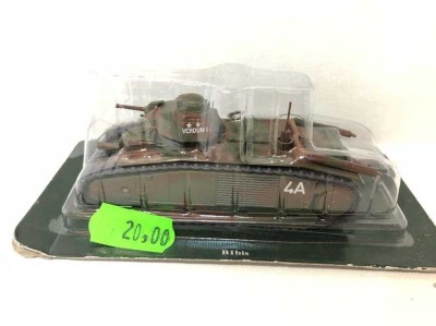 Macheta tanc B1Bis scara 1/60 foto