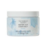 Exfoliant pentru corp, Victoria&#039;s Secret, Water Lily Sea Salt, Renew Scrub, 368 g